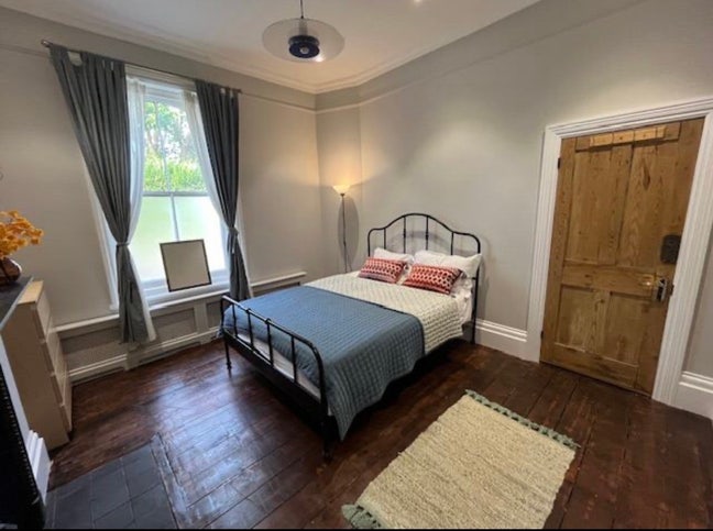 Gratton Terrace  Main Photo