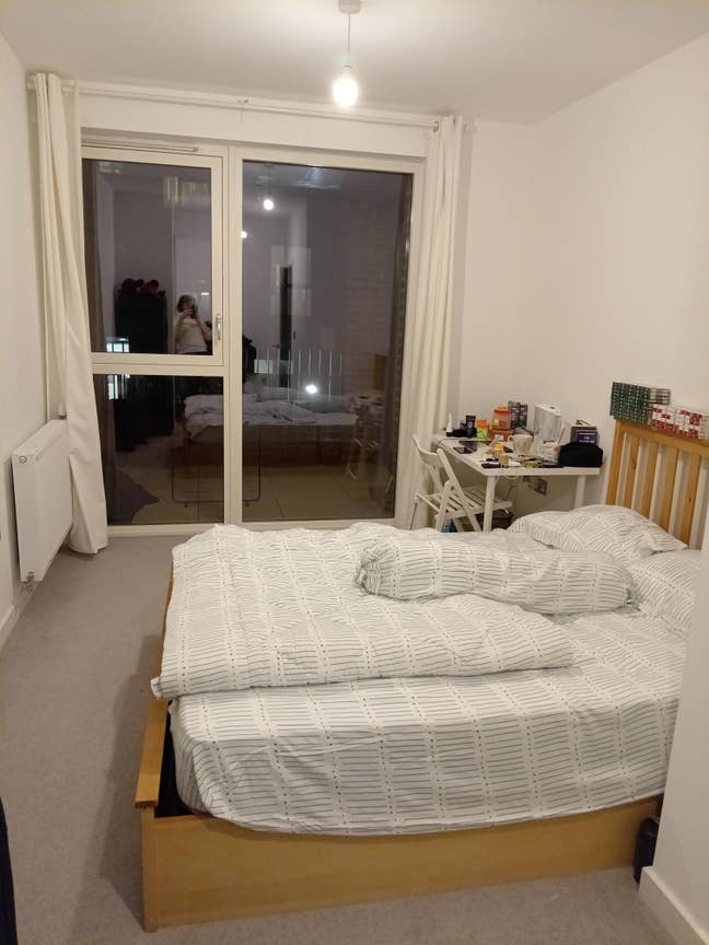 Double room in a new flat at Barking Riverside Main Photo