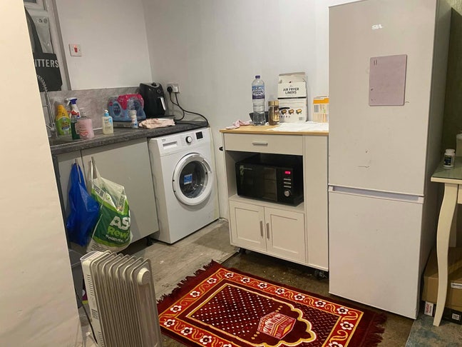 Small Studio near Chadwell Heath (for Females) Main Photo