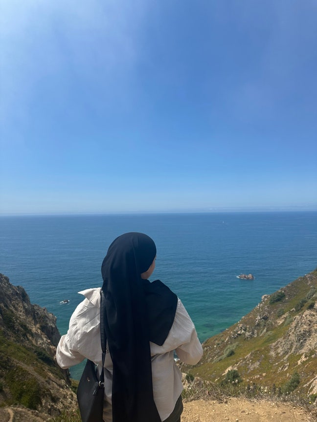 I am looking for a flat where I can live on m... Main Photo