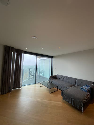 ✨ Entire 2-bed, 2-bath (both ensuite) apartment  Main Photo