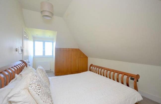  Double Rooms Available in N2 0BX  Main Photo