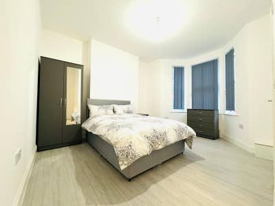 Double Room to Rent – E12 6UE  🏡 Forest Gate Main Photo