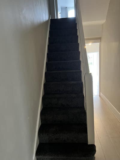 1 rooms available  Main Photo