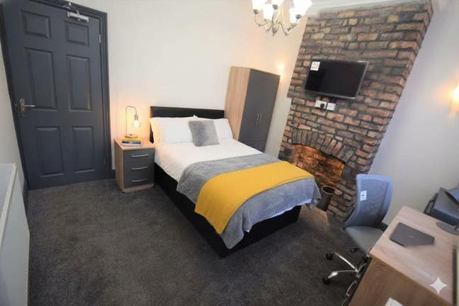 *Christmas Offer Alert!* @ Elgin Street Stoke Main Photo