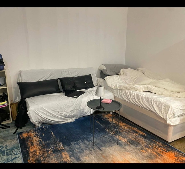 Large Room/Studio (for Female) Chadwell Heath  Main Photo