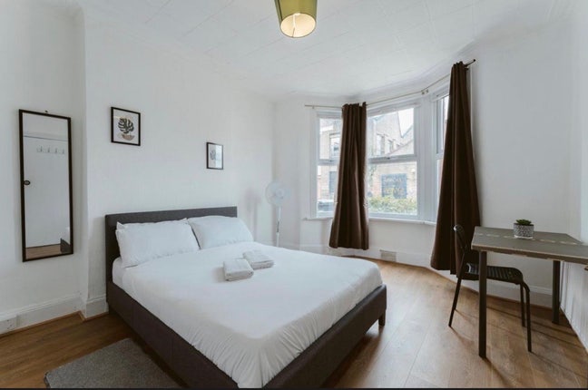 New Property Available in Manor House  Main Photo