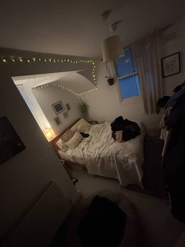 1 room in shared 2 bed flat - Hove seafront Main Photo