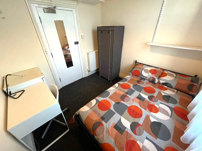 Rooms Available - Raleigh Street, NG7 4Dl! Main Photo