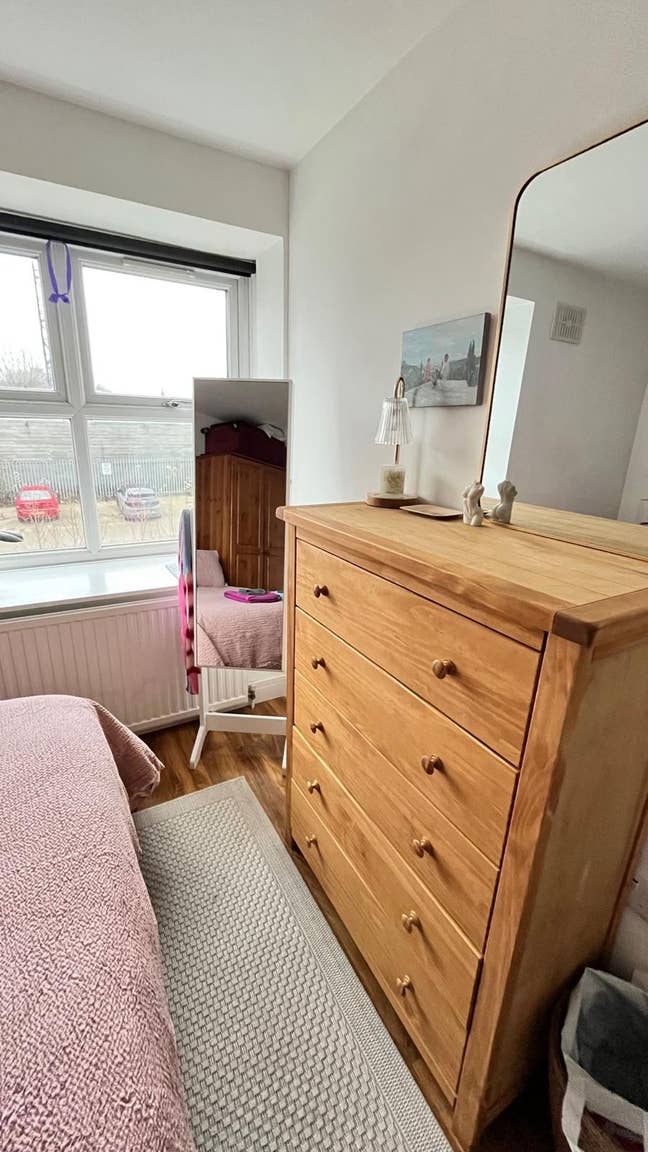 Room to let in Camden  Main Photo