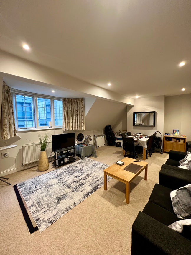 Double Room in Cozy City Centre Flat – &pound;580 pcm Main Photo