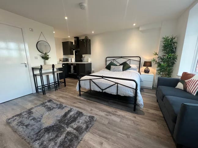 Studio Flat Filton Main Photo