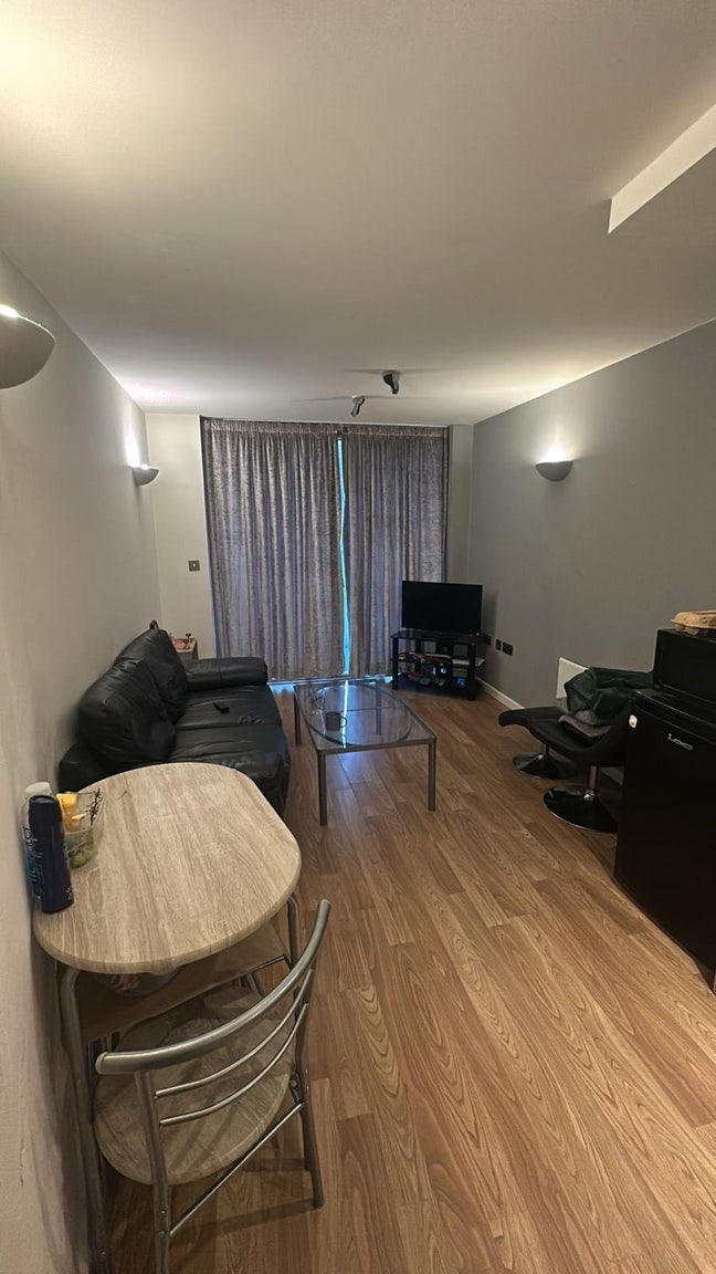 Large Double room in Leeds City Centre Main Photo