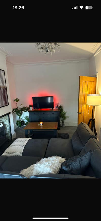 Looking for a House mate Main Photo