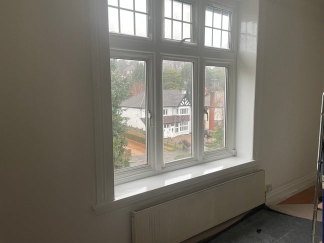 Very large double spare room Main Photo