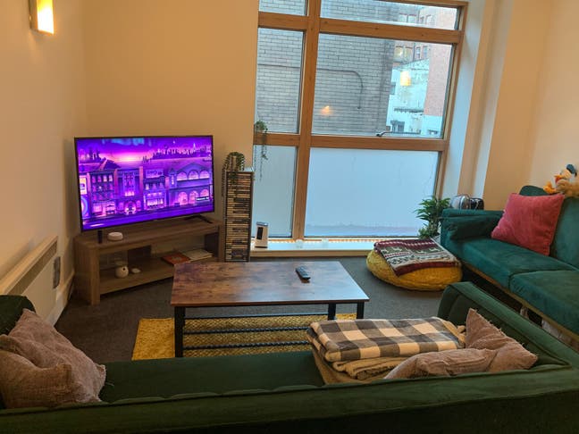 2 Bed Apartment, Sheffield City Centre Main Photo