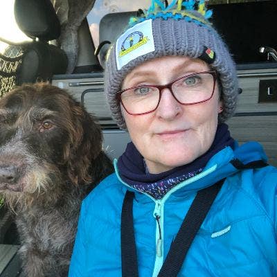 Pro female looking for quiet, friendly house Main Photo