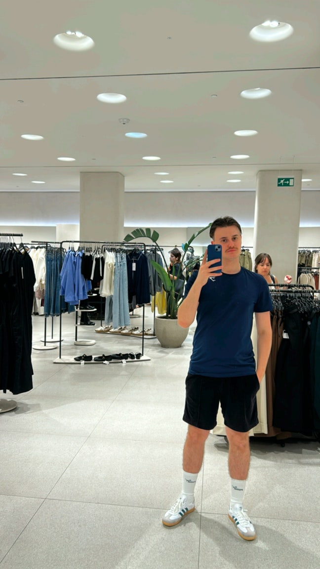 Looking for a double room  Main Photo