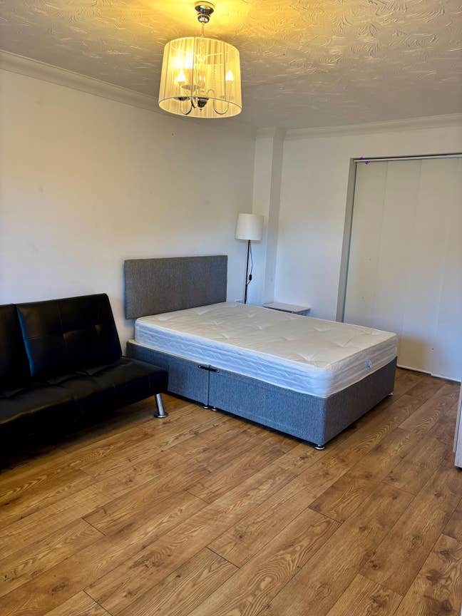 Double rooms available Grange Farm! Main Photo