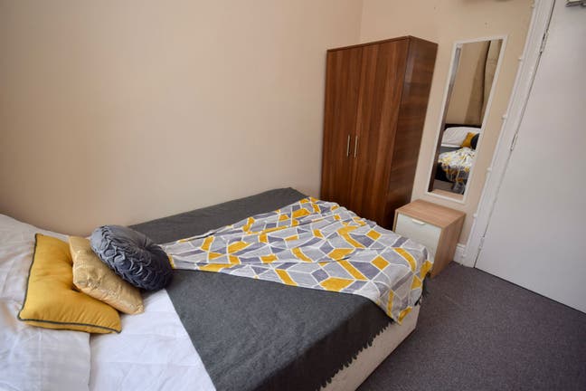 Stunning Double Bedroom Close to Chilli Rd Metro Main Photo
