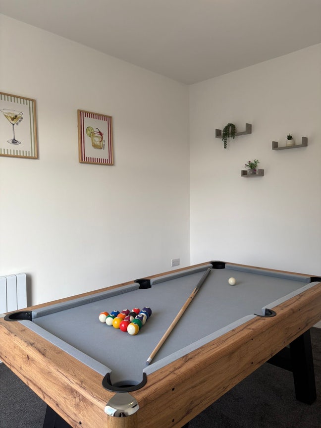 5 Bed Contractor House - Boston - Pool Table Room Main Photo