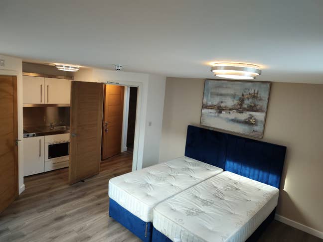 Charming studio flat  Main Photo