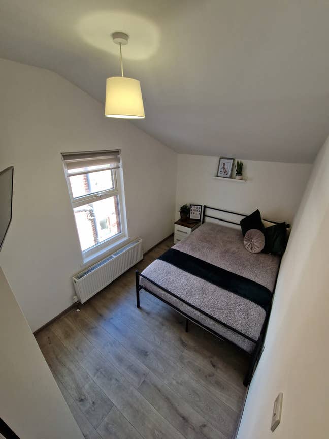 Room to rent in Agbrigg Road, Wakefield (WF1 5AQ) Main Photo