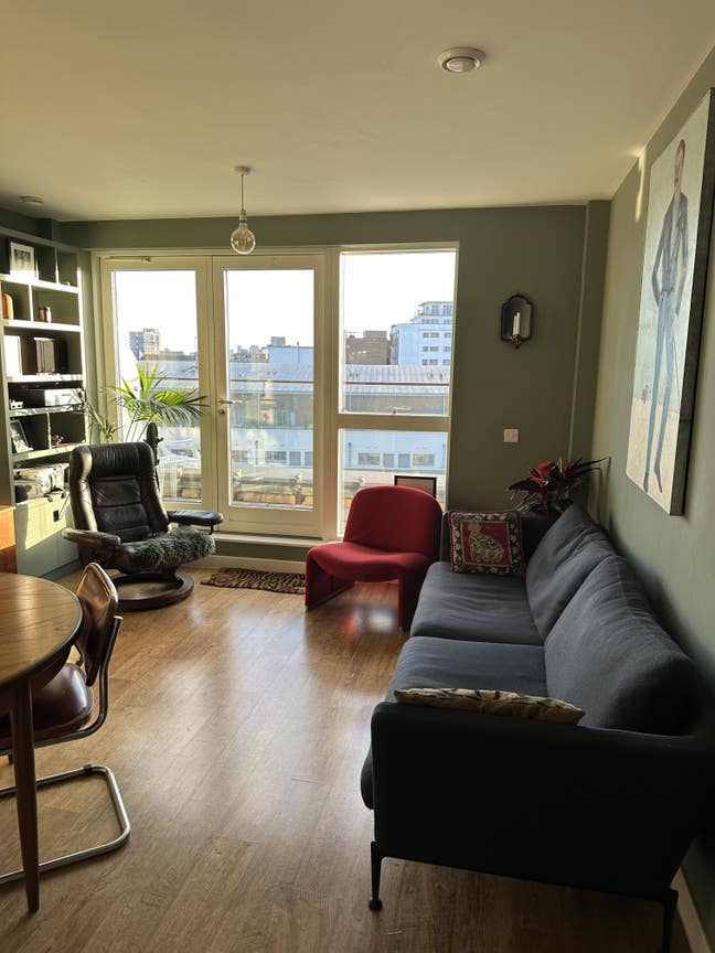 Sunny and quiet canal penthouse  Main Photo