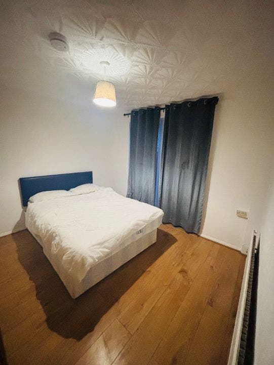 Double Room 5 Minute walk  East London University Main Photo