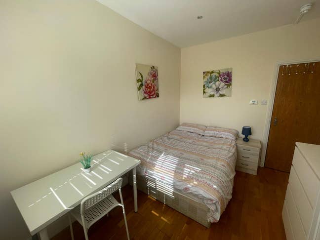 Lovely single room in Cricklewood Main Photo