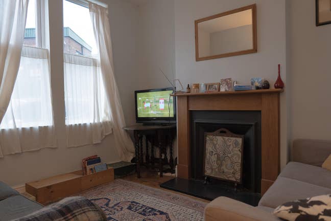 Lovely Room, Quiet House, Ensuite & Large Garden Main Photo