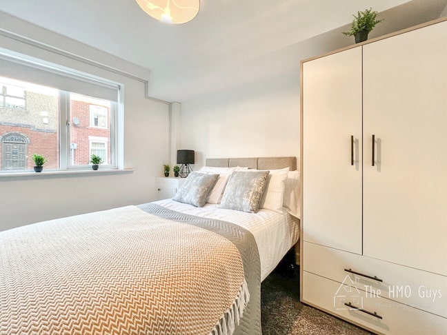 💎 En-Suite Rooms – 5 Min Walk to Hospital! 💎 Main Photo