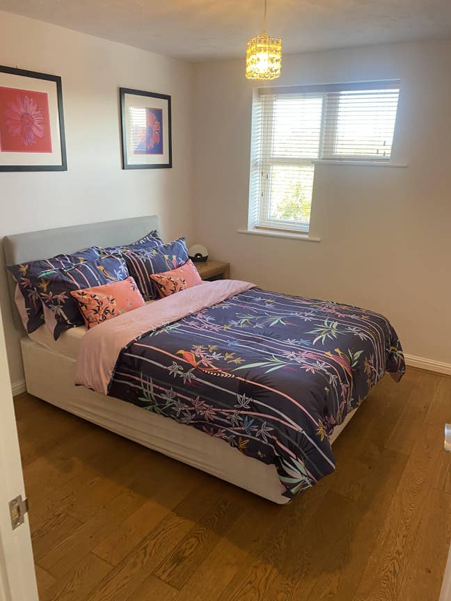 Spacious Double Room, Canada Water / Surrey Quays Main Photo