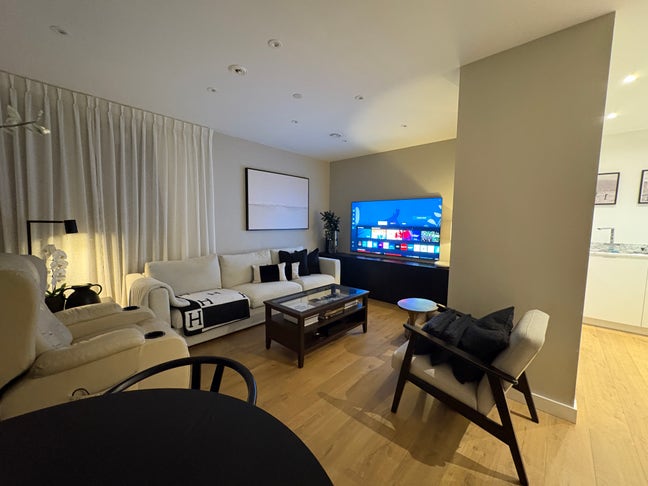 Excellent Double Room + Amenities  Main Photo