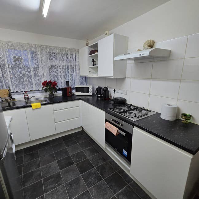 1 bedroom flat in Goodmayes  Main Photo