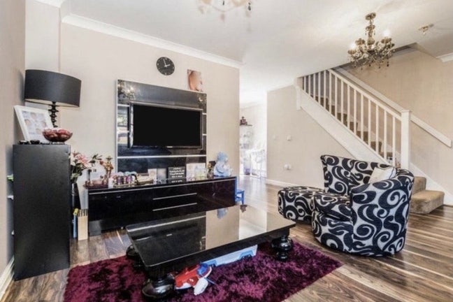 2 bedroom house for rent Main Photo