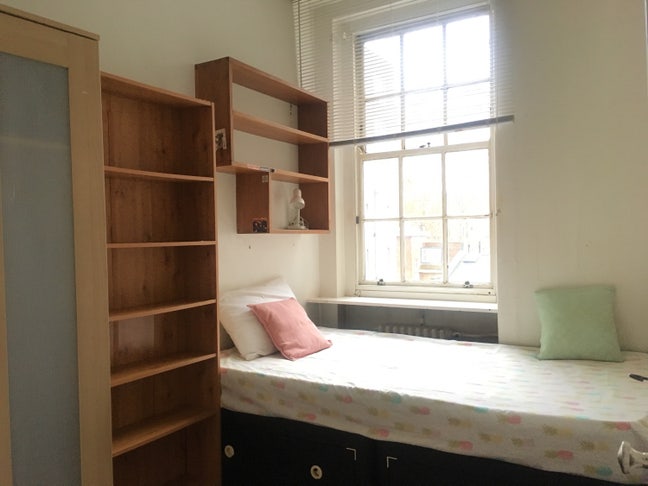 All Inclusive 50 Metres Walk to Hyde Park Main Photo