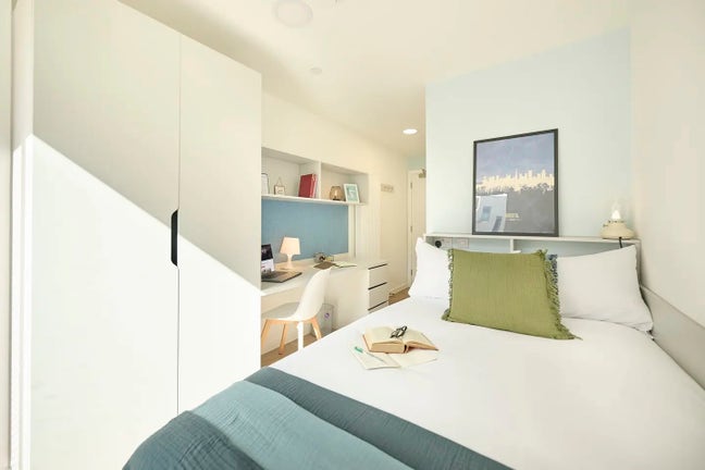 Bronze Ensuite Student Room - Brigg Point Bristol  Main Photo