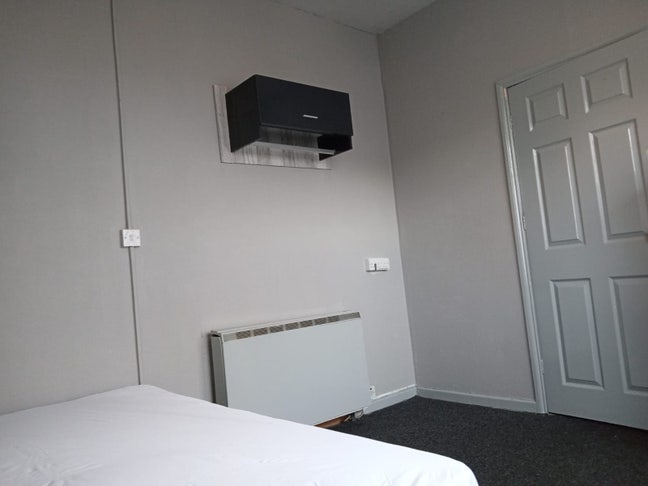 From &pound;299PCM. Close to Station. All Bills included Main Photo