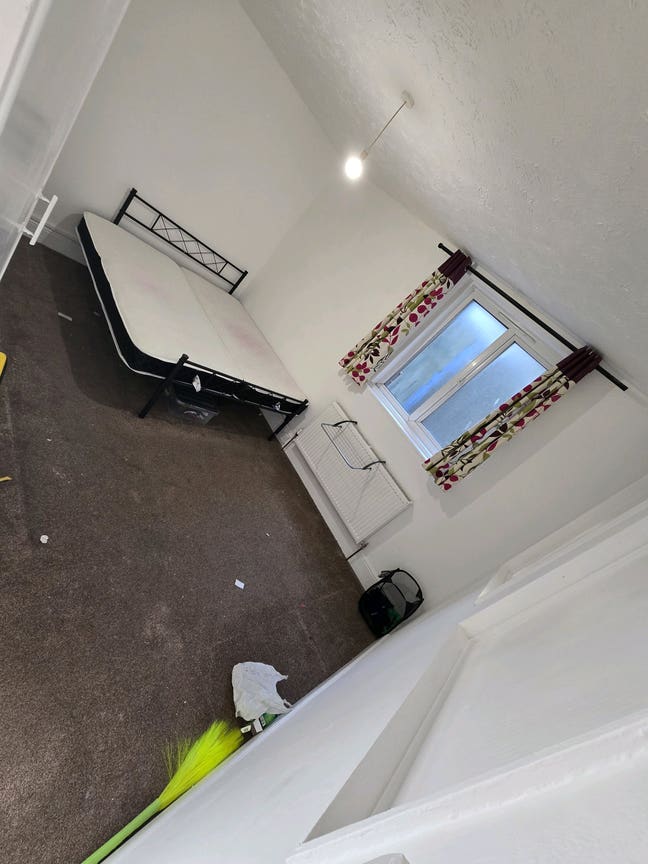 Rooms for couple or student  Main Photo