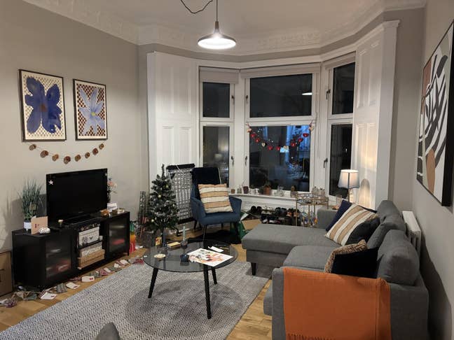 New flatmate wanted :)  Main Photo