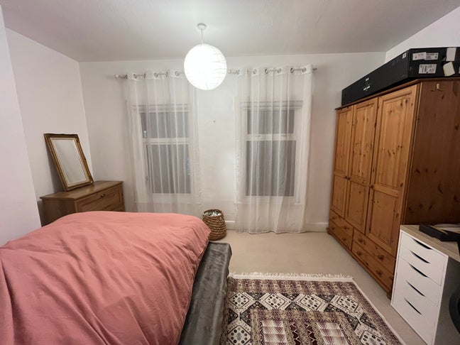 Double room in prime location Main Photo