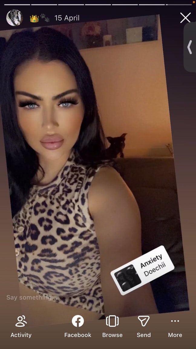 Looking for a flat mate  Main Photo