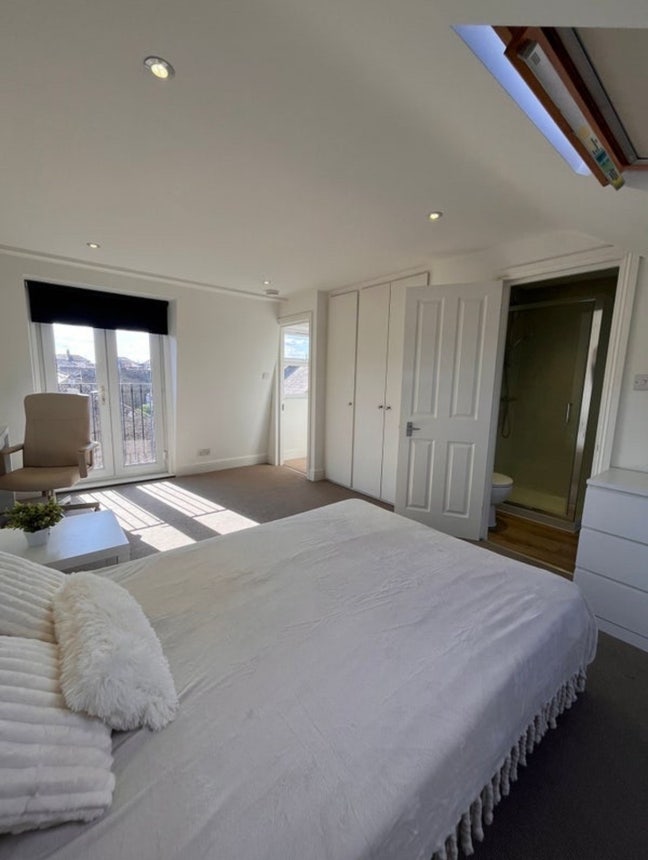  🧘 Peaceful Living • SW17 0ER 🧼✨  Main Photo