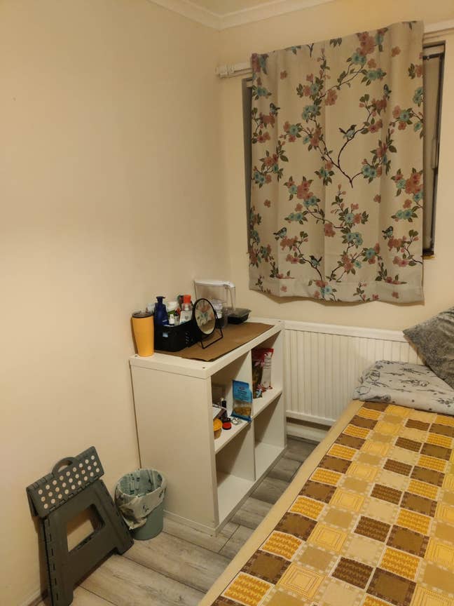 Room for rent Main Photo