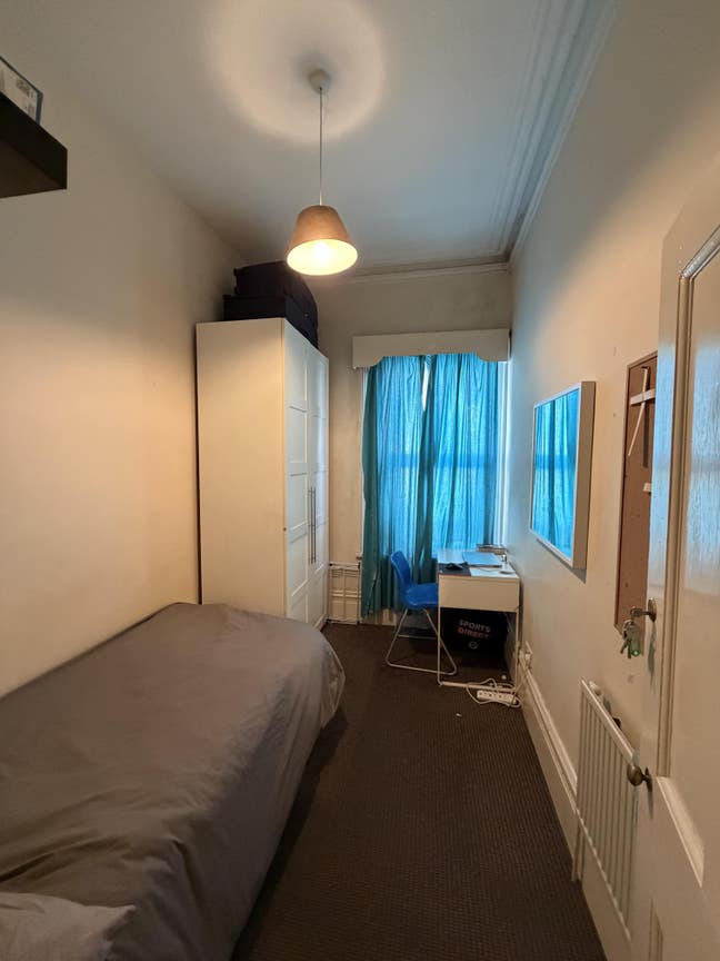 Single room Main Photo