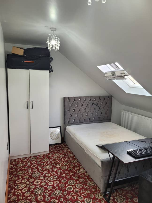 Double room to rent  Main Photo