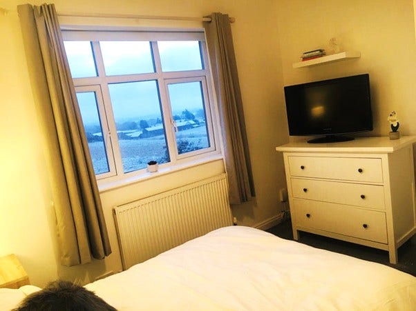 Double Room in Professional House Share Rainhill Main Photo