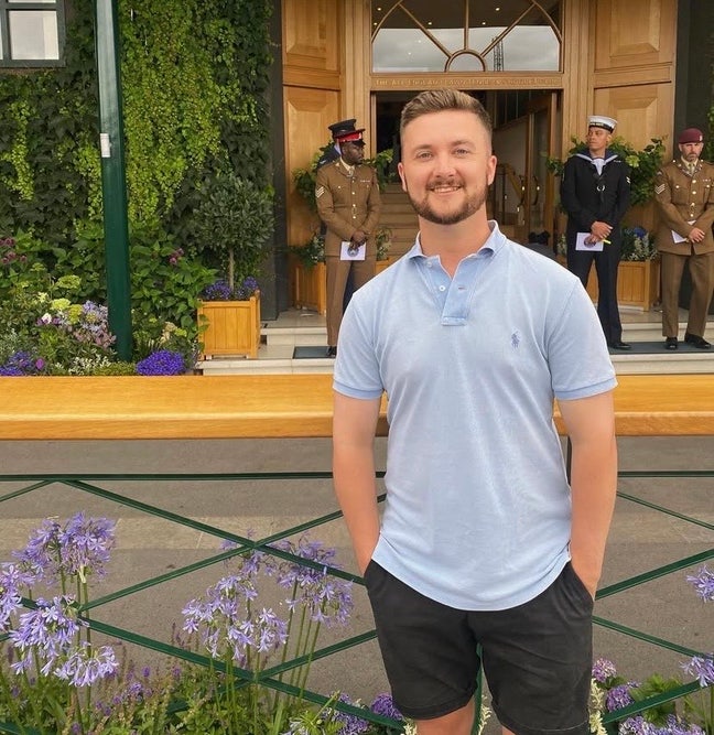 Looking for a flatmate / buddy up (Feb/March) 🏙️ Main Photo