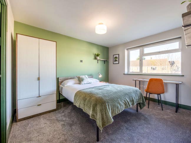 Ensuite Rooms Available 🏡 Waverley Avenue  Main Photo